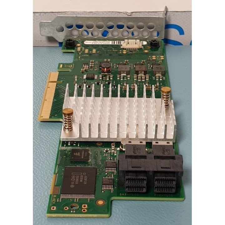 Fujitsu PRAID CP400i 12G SAS 8-port RAID HBA PCIe LP A3C40174126